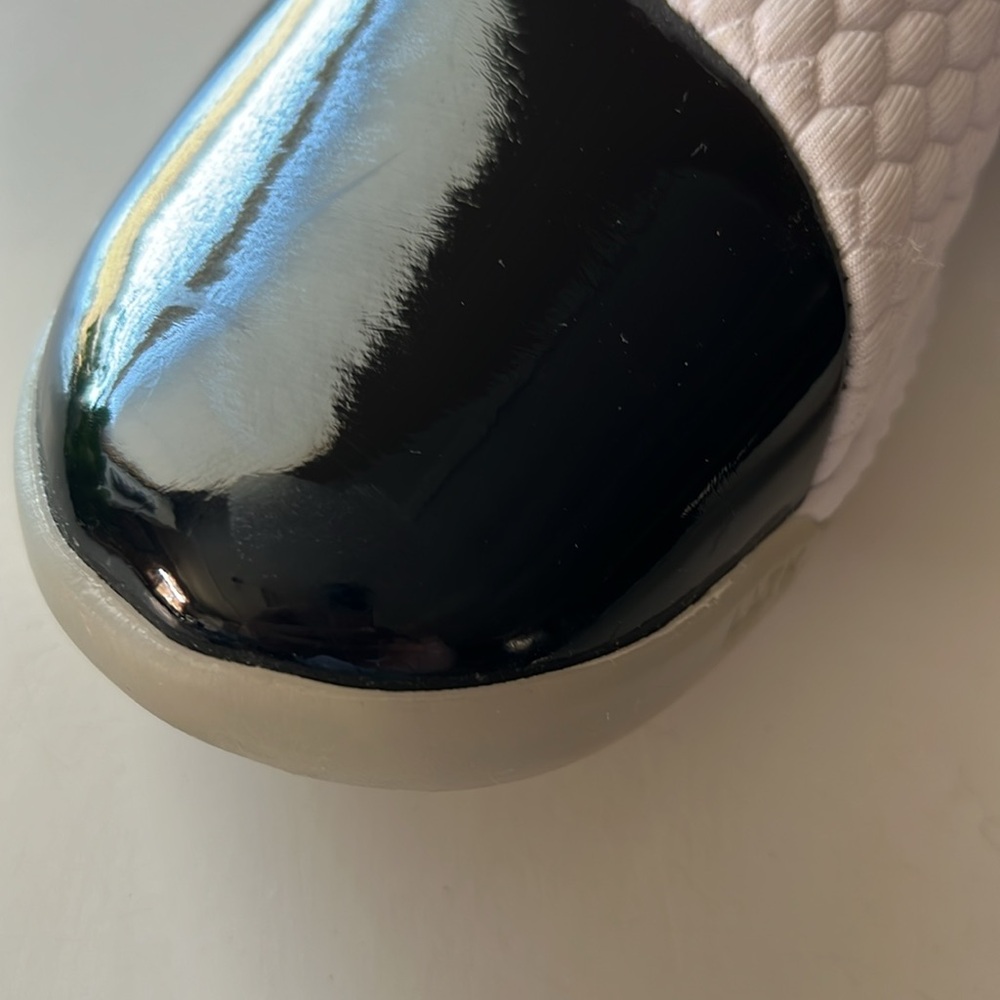Nike LeBron Witness 3 Premium - Picture 6 of 11